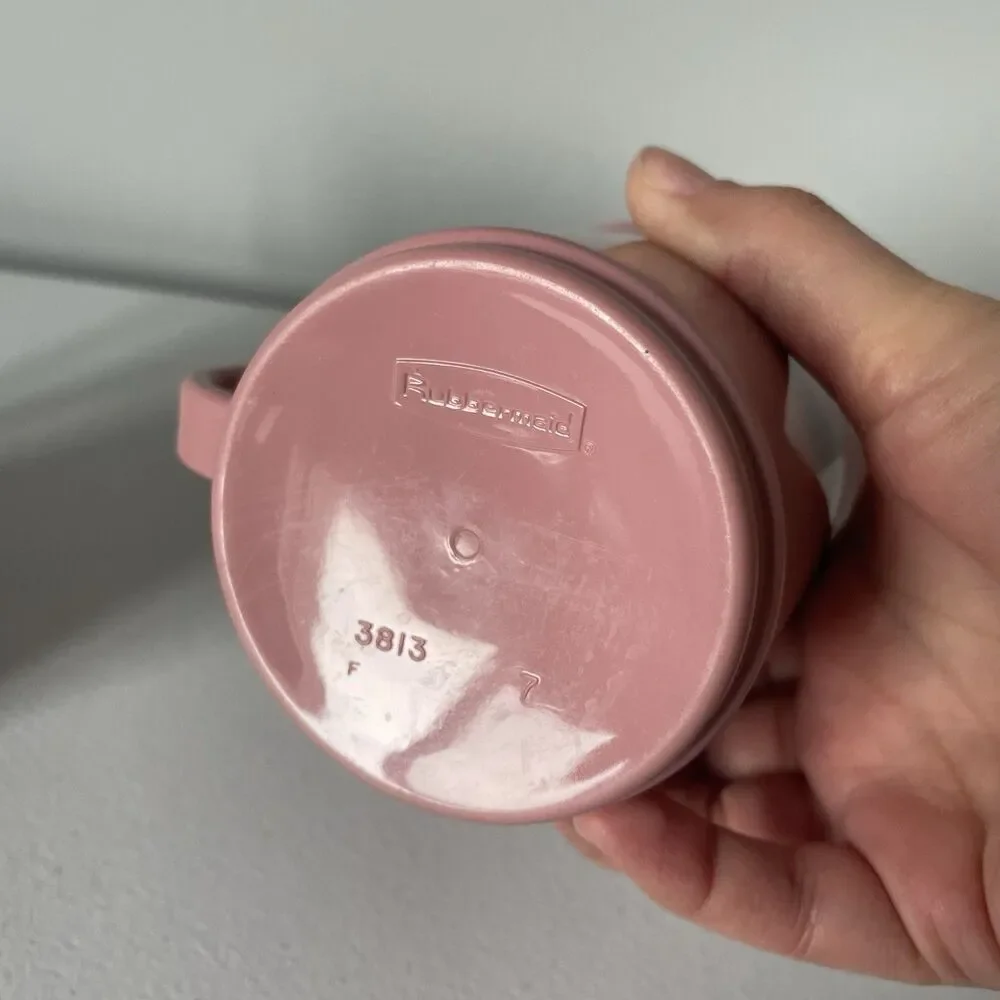 Rubbermaid vintage pink